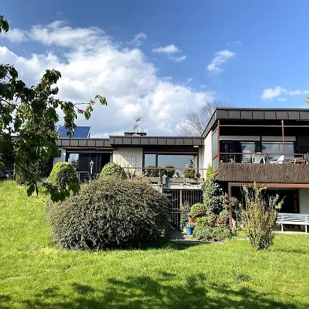 Great Bungalow With Garden *