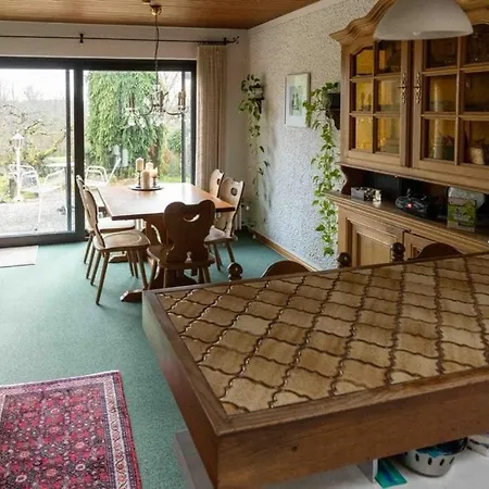 شقة Great Bungalow With Garden