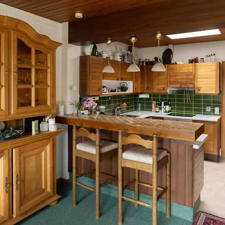 Great Bungalow With Garden *