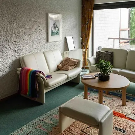 Great Bungalow With Garden * بيزيغهايم